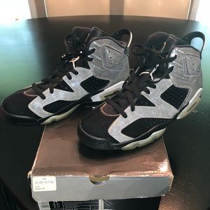 Jordan Retro 6 blk/varsity purple size 11.5